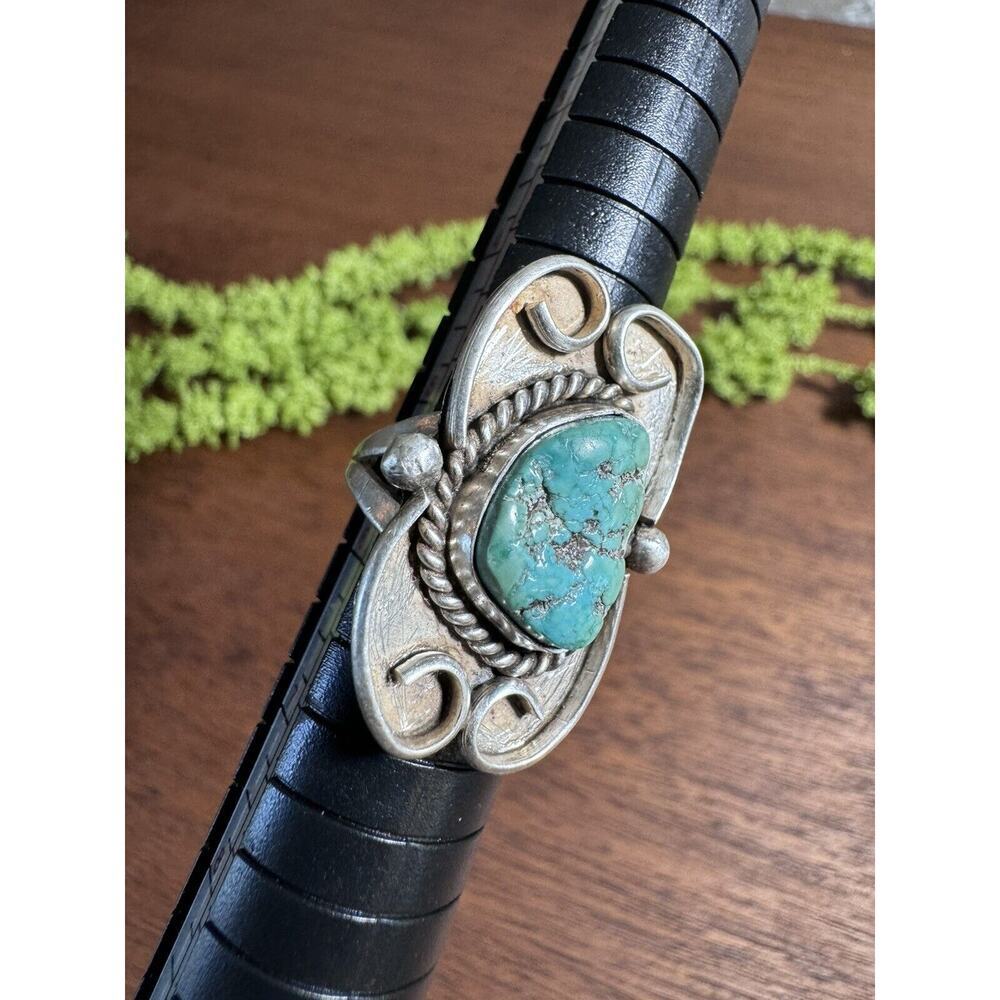 Sterling Silver Old Pawn Native American Green Turquoise Ring Size 5.5 - Picture 2 of 7
